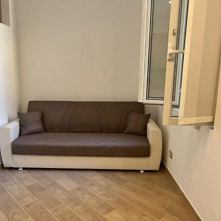 A Casa Di Alessandra Милано Екстериор снимка